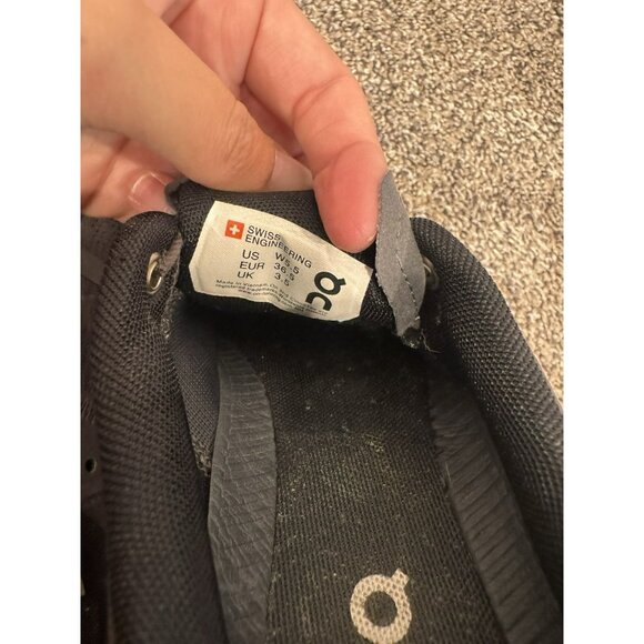 On Cloud Women’s, Rock/Rose Running Shoes Size 5.5 - Picture 7 of 7